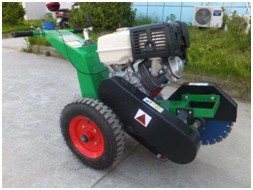 路面清縫機